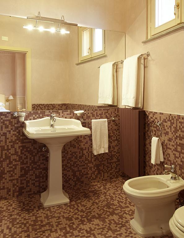 קרמה Relais Vimercati מראה חיצוני תמונה